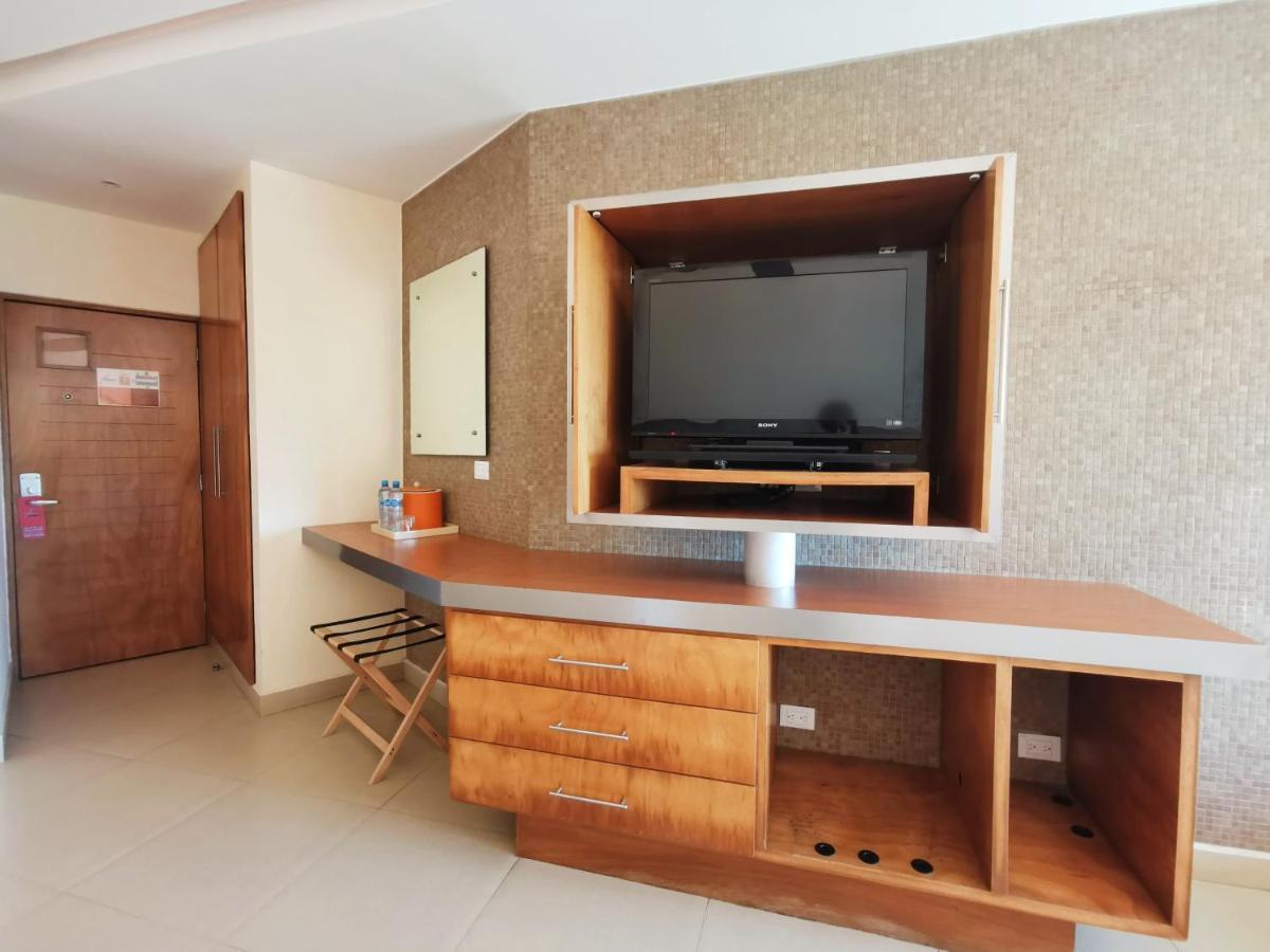 Artisan Playa Esmeralda Family Beach Hotel Playa Chachalacas Exterior foto